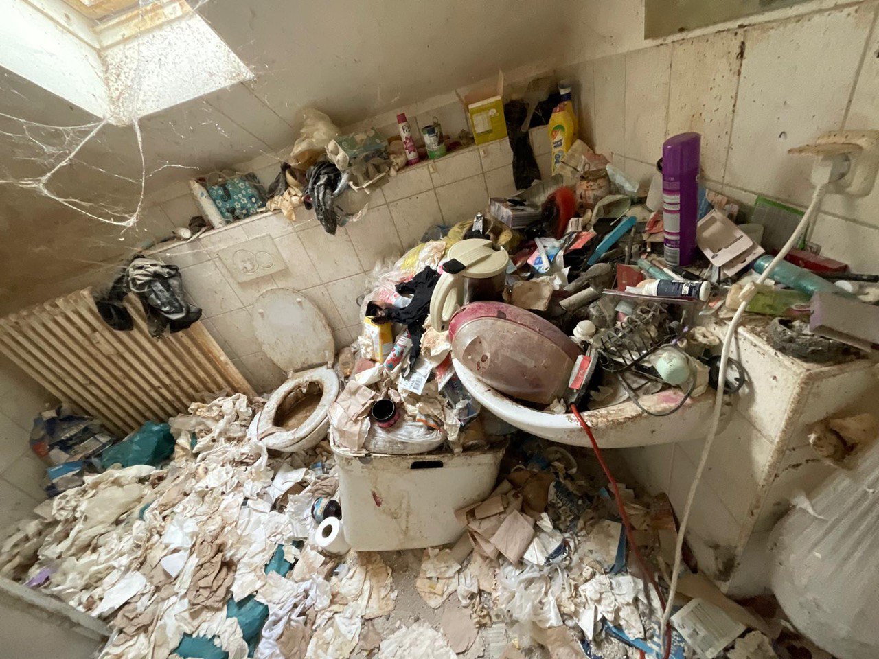 Vorher - Messie-Wohnung in Paderborn